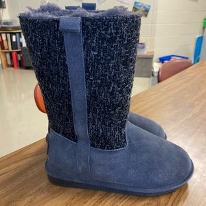 BearPaw “Adrianna” winter boots size 7 gray. In excellent condition
